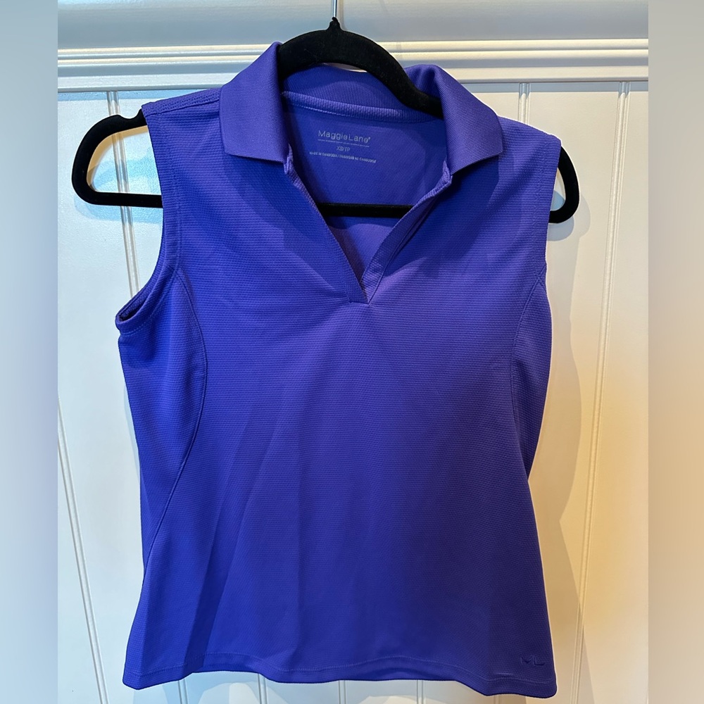 MAGGIE LANE Ladies Woman’s Size Extra Small Purple Sleeveless Golf Colla…